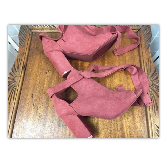 JustFab, Women, heels 4.5”, pink,fabric, size7.5.: - Picture 6 of 11